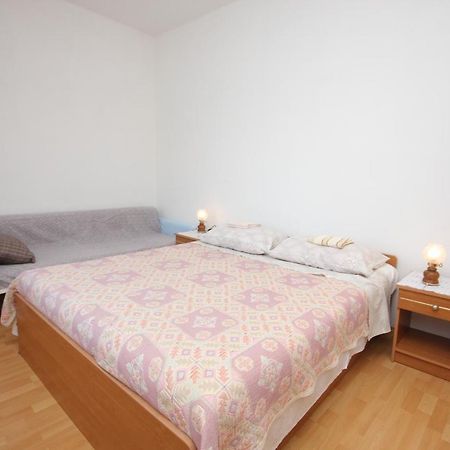 Apartment Savar 8079A Brbinj Exterior foto